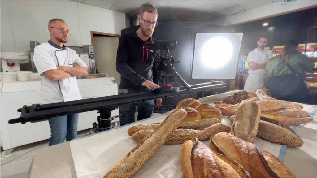 Grands Moulins de Paris, film de marque, making of, vue plateau tournage des pains au slider syrp magic carpet pro et laowa